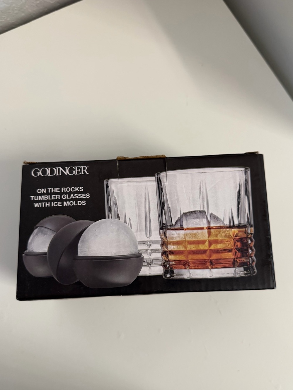 Godinger | Clear Whiskey Tumblers with Black Ice Molds